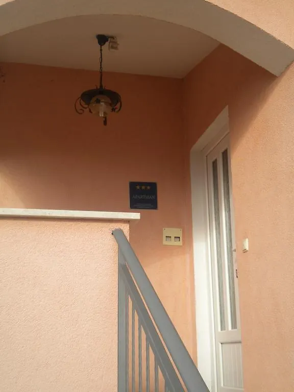 Apartments Miani Novigrad  Chorwacja