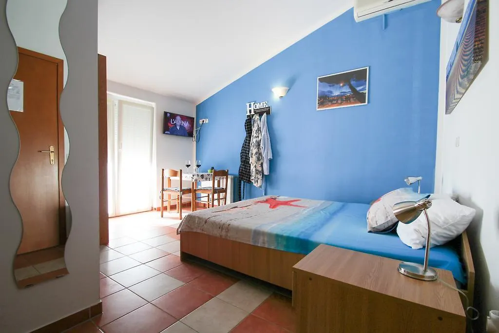 Apartments Miani Novigrad  0*, Novigrad (Istria)