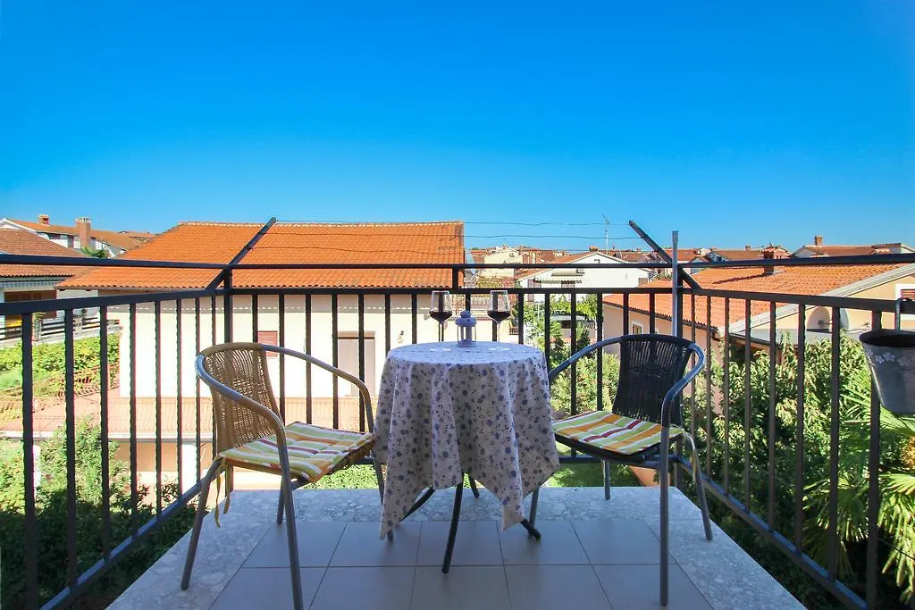 Apartments Miani Novigrad